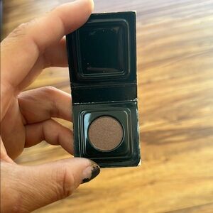 Vibrant Red Lipstick Long-Lasting Matte Finish